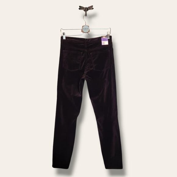 🔴 3/$25 Well Worn High-Rise Luxe Velvet Tapered Pant – Purple Size 28 - Picture 2 of 13